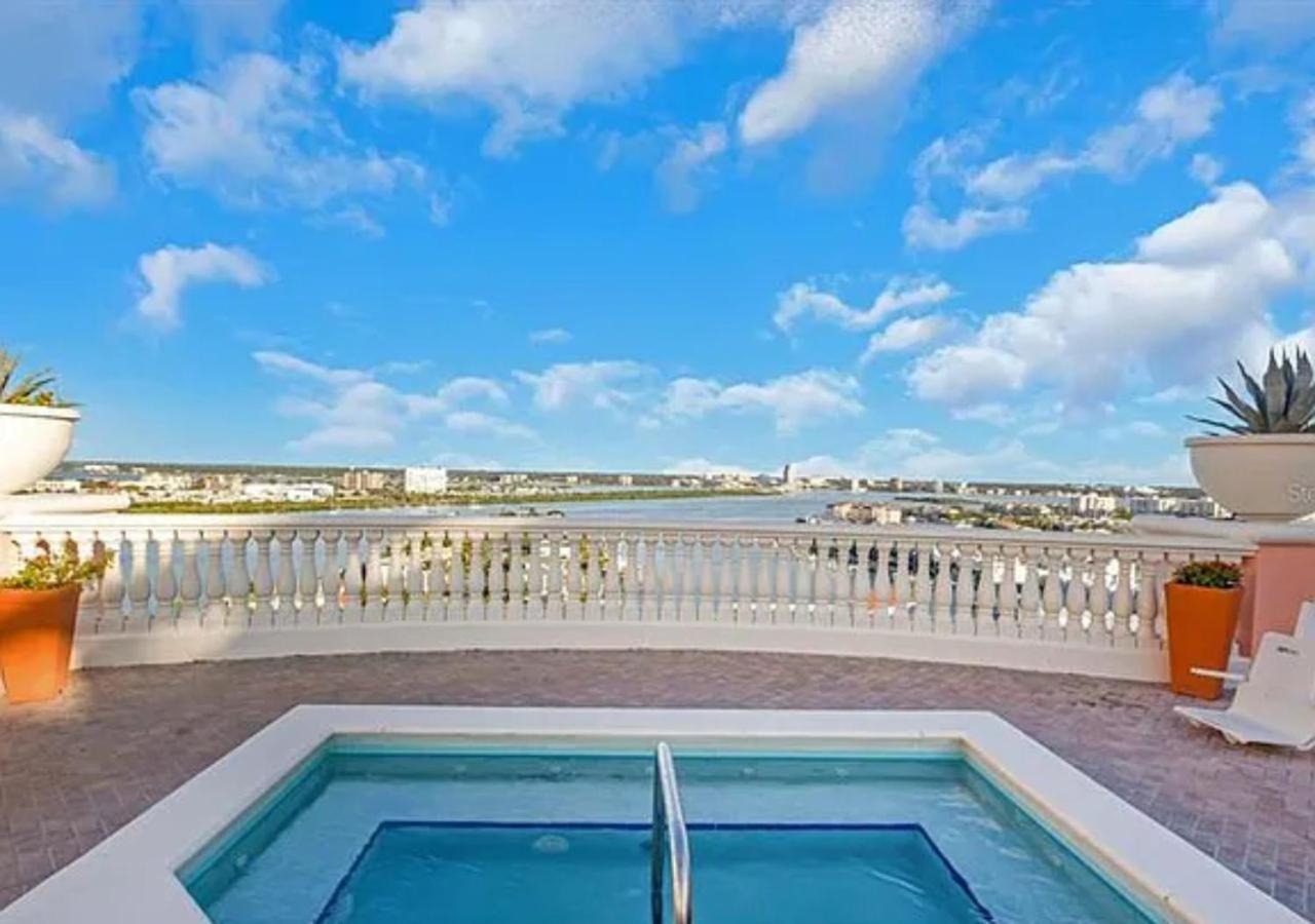 Clearwater Beach Resort Apartment With Oceanview Exterior photo